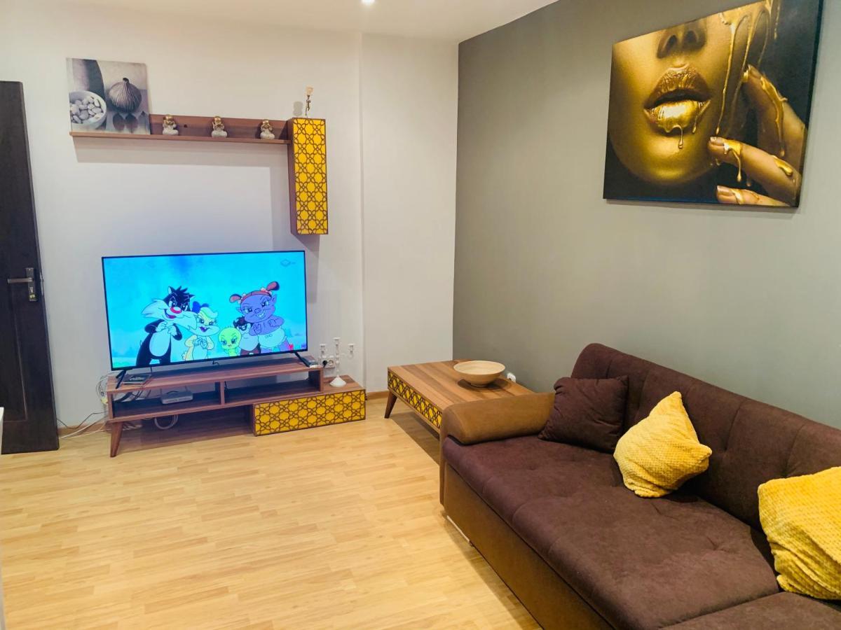 Confort View Apartment Iasi - 3 Rooms-Like Home ภายนอก รูปภาพ