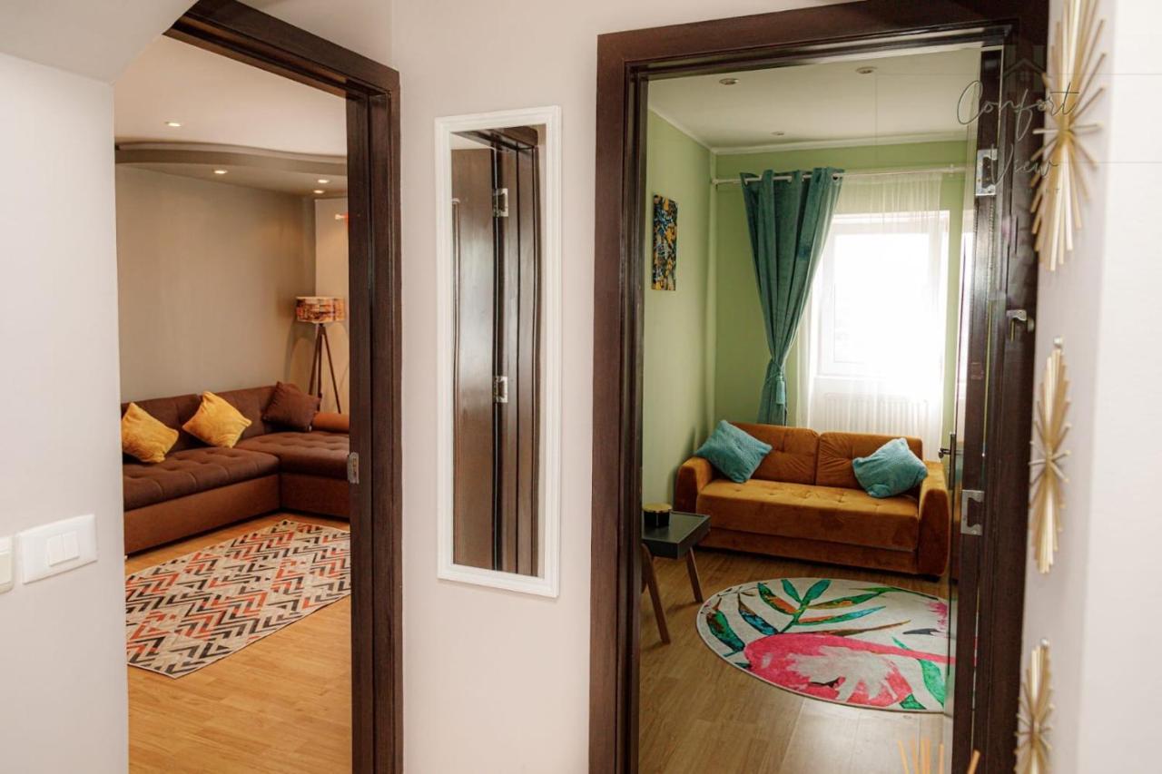 Confort View Apartment Iasi - 3 Rooms-Like Home ภายนอก รูปภาพ
