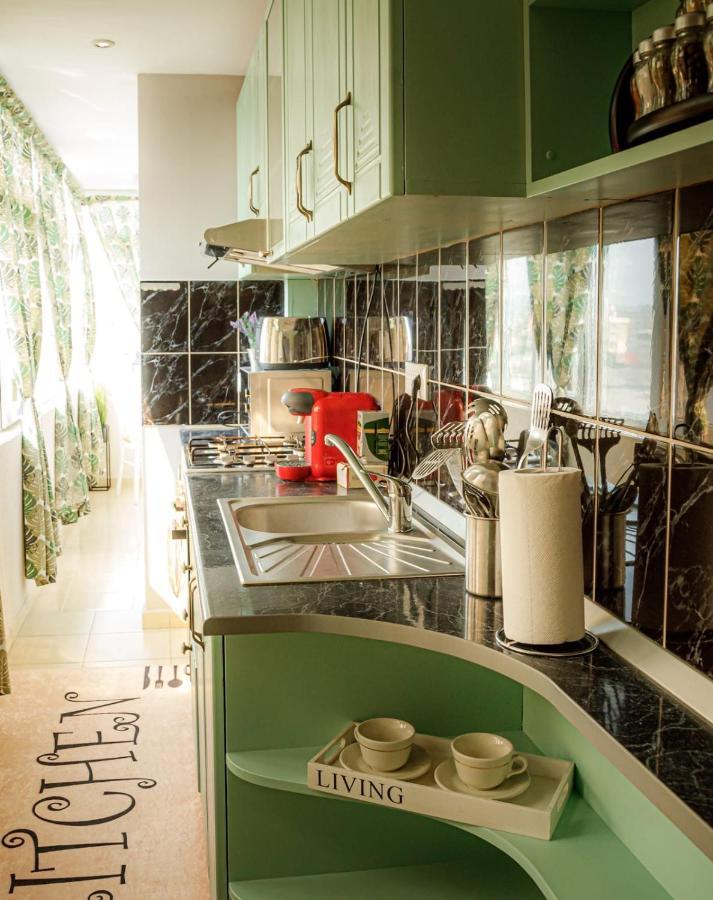 Confort View Apartment Iasi - 3 Rooms-Like Home ภายนอก รูปภาพ