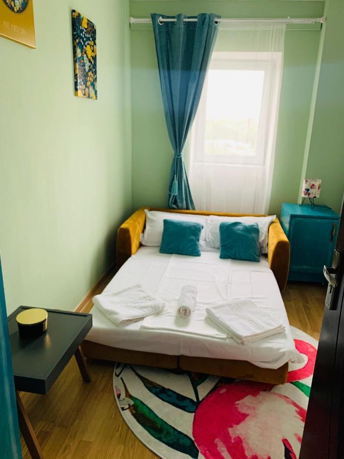 Confort View Apartment Iasi - 3 Rooms-Like Home ภายนอก รูปภาพ